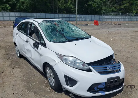 2013 Ford Fiesta Se из США, поврежденный, VIN 3FADP4BJ6DM223596